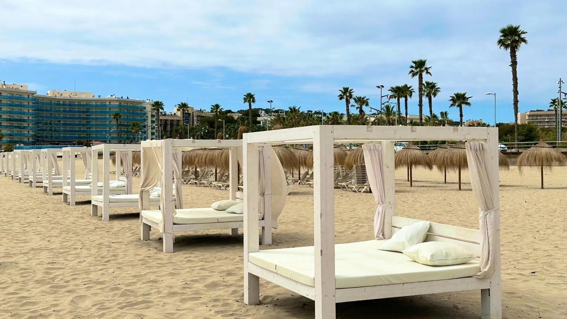 Apartment 13199, Next To The Beach In The Sun, Building Dms-2 La Pineda 0*,  Spanien